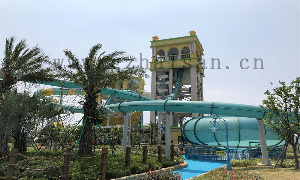 水上游乐场的创新庆祝方式