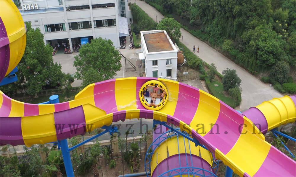 巧用水上乐园设备搭配，打造受欢迎的园子