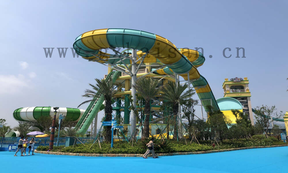 水上娱乐设备大集合：刺激好玩的户外水上游乐设施